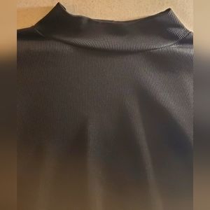 Ashley Stewart Black Ribbed Short Sleeve Mock Turtleneck Size XL